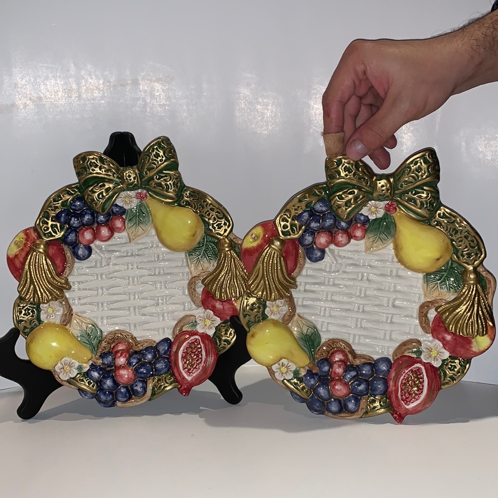 2 x OMNIBUS 1997 Renaissance, Della Robbia, By Fitz and Floyd Canape Plate